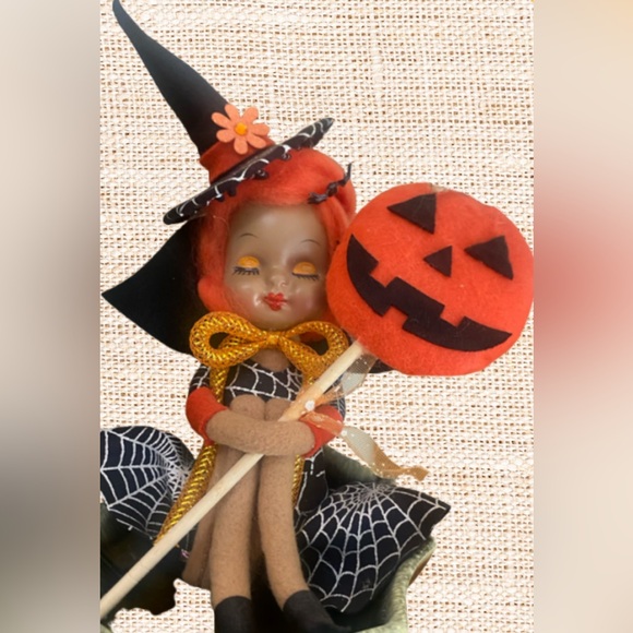HALLOWEEN Handmade Witch Doll in Costume w/ Pumpkin by The Flea Marquee RARE